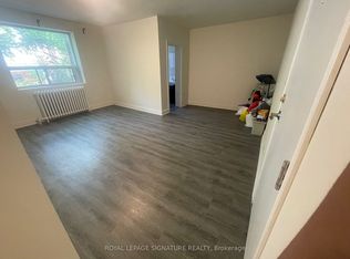 394 Dovercourt Rd #24, Toronto, ON M6J 3E7