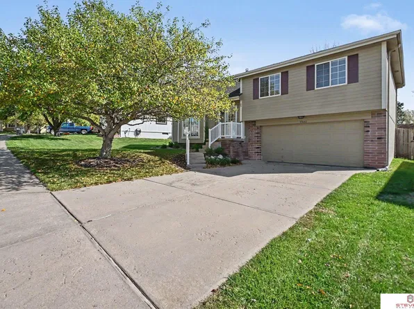 17661 K St, Omaha, NE 68135