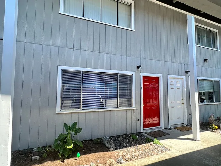 1305 Haven Ln — Photo 1