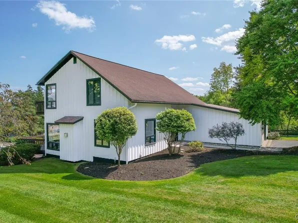 2502 Lakewatch Ln, Skaneateles, NY 13152