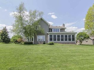 805 Dandaneau Trl, Madison, WI 53719