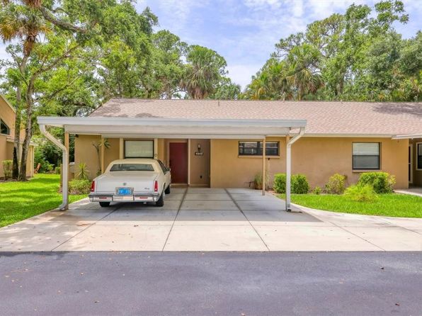 4949 Village Gardens Dr #219
