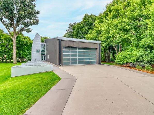 131 49th Ave E, West Fargo, ND 58078