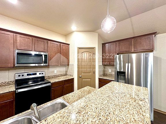 2nd image of 6509 Cassidy Ln