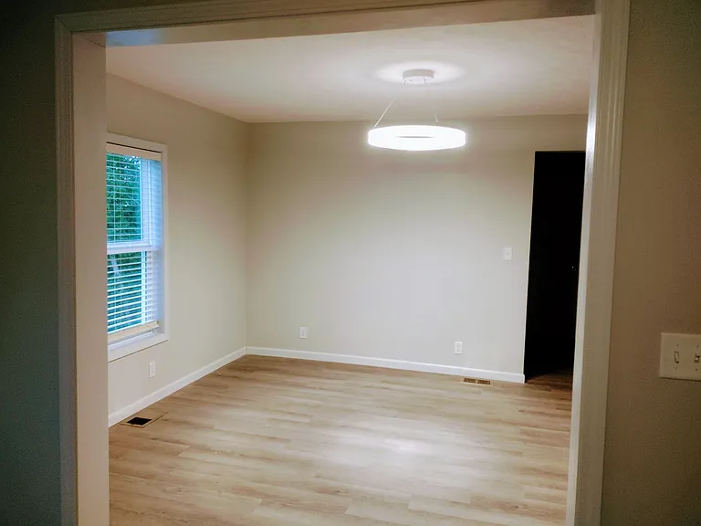 206 Central St — Photo 7