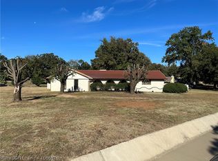 1826 Burnham Rd, Fort Smith, AR 72903