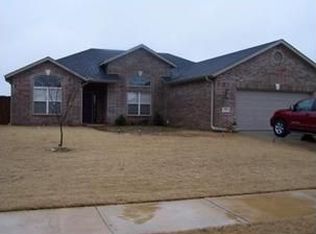 1900 SW Sequoia St, Bentonville, AR 72713