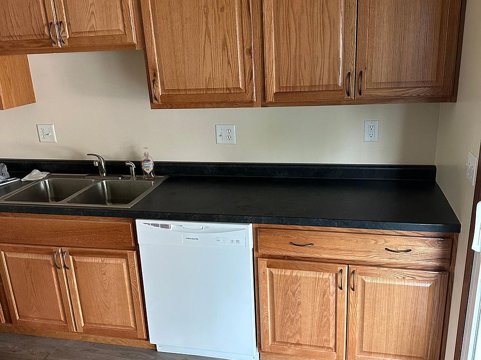 1st image of 363 Leisure Dr APT 4