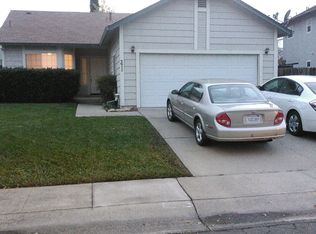 371 Alamine Dr, Redding, CA 96003