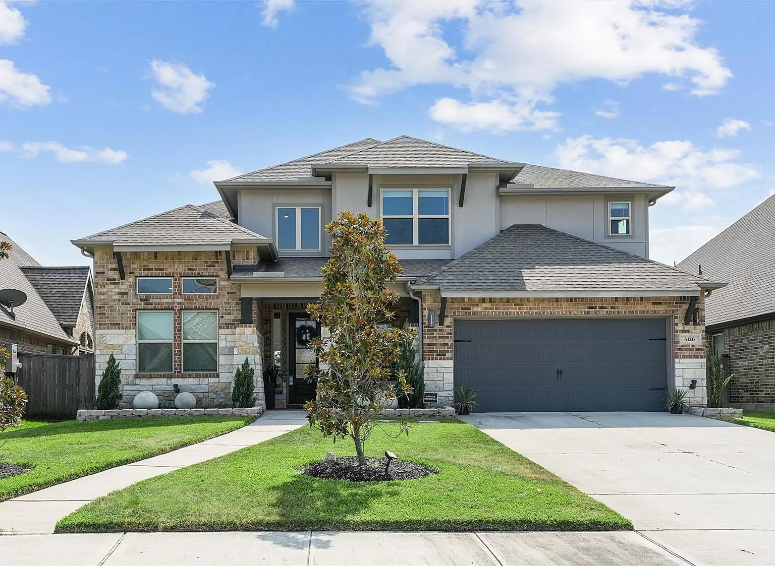 4 bed, 3.5 bath, 2945 sqft, $3,500 — Photo 2