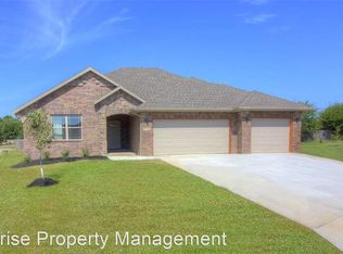 5734 W Payton Cir, Springfield, MO 65802