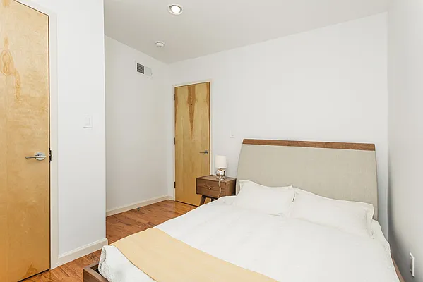 Rented by Nest Seekers International | media 22