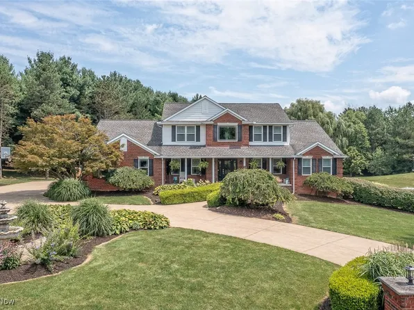 5101 Maple Heights Dr, Medina, OH 44256