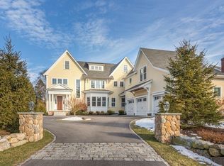 85 Shade St, Lexington, MA 02421