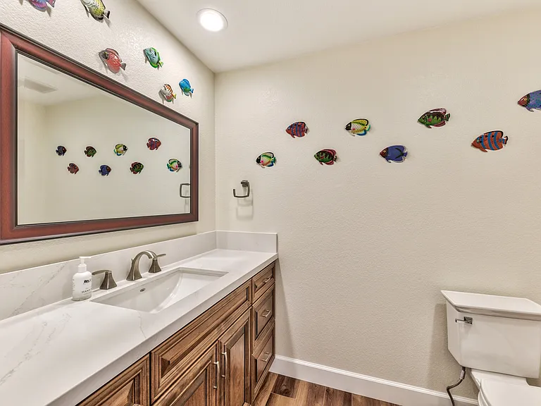 1661 Venice Dr — Photo 18