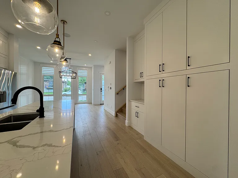 521 23rd Ave NE #521A — Photo 11