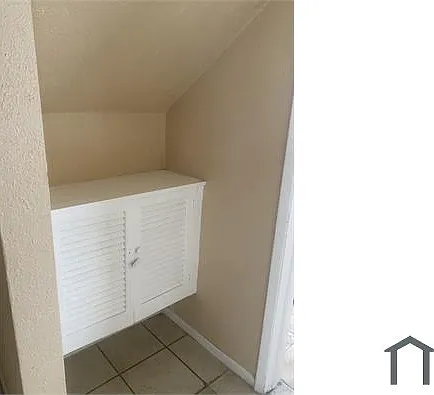 781 NW 22nd Rd — Photo 10