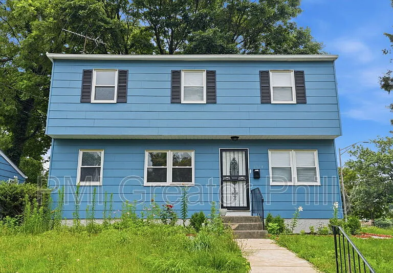 1523 W Cheltenham Ave — Photo 2