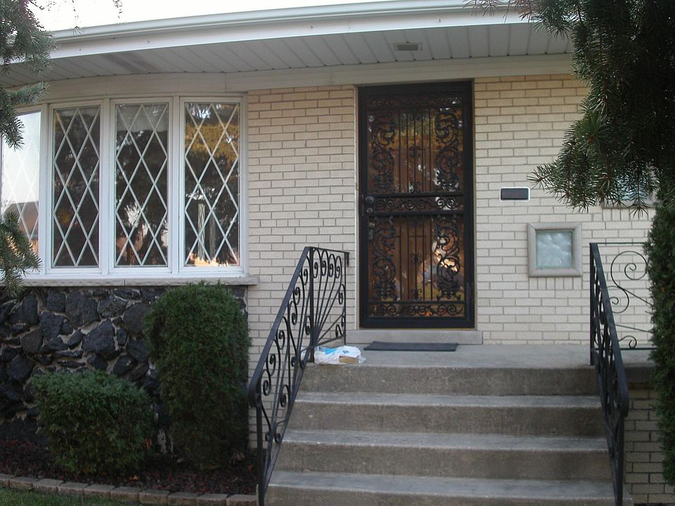 1st image of 9460 Belmont Ave