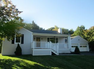 58 Quarry Rd, Waterford, CT 06385