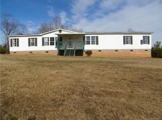 6972 Lockhart Rd, Sharon, SC 29742