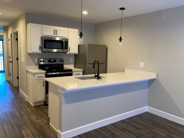 3 Washington St #202, Glens Falls, NY 12801