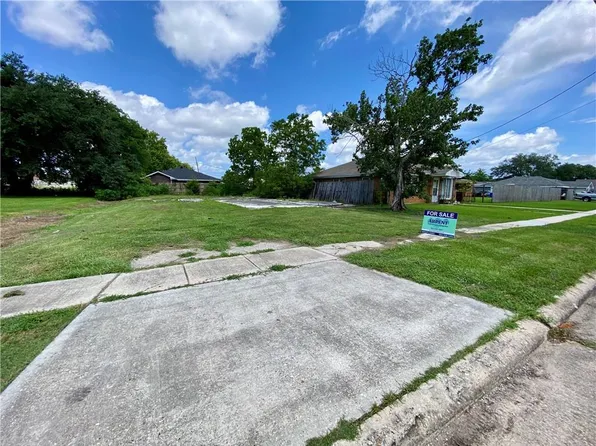 2120 Aycock St, Arabi, LA 70032