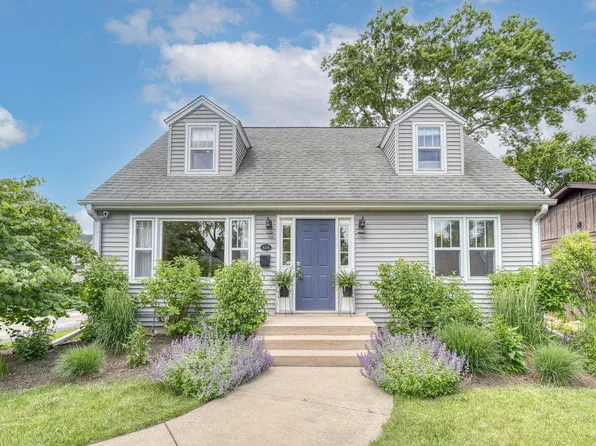 624 N Lincoln Ave, Geneva, IL 60134