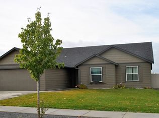 3600 W Wapato Dr, Moses Lake, WA 98837