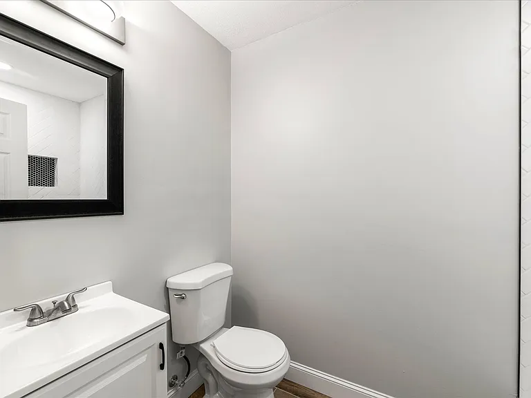 5204 Evelyn Dr — Photo 16