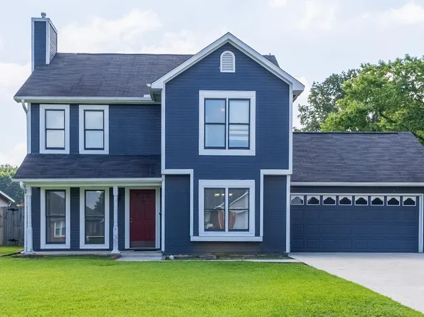 1412 Lake Crest Dr SW, Decatur, AL 35603