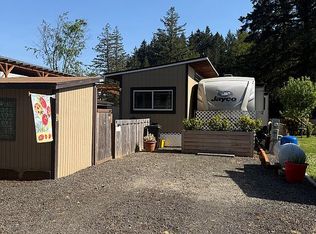 29652 Jeans Rd #34, Veneta, OR 97487