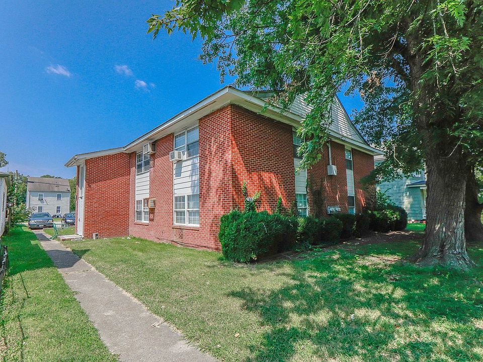 1st image of 556 Broad St #556D