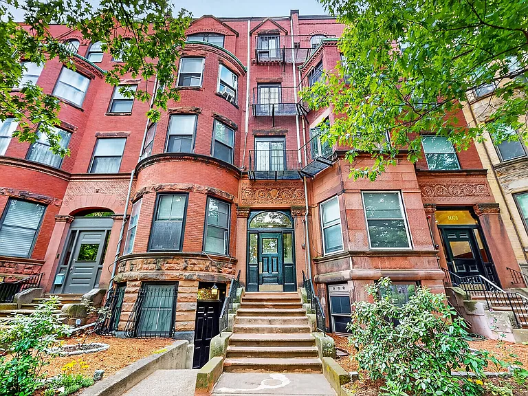 1069 Beacon St #5 — Photo 11