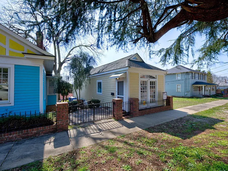 728 Blanding St — Photo 35