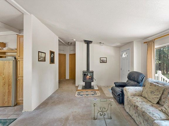 4th image of 7609 Summit View Dr