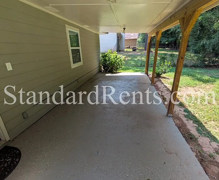8121 Winewood Way — Photo 15