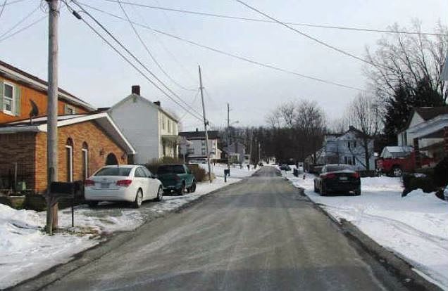 2nd image of 1380 2nd St