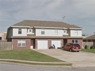 3005 S East St, Rogers, AR 72758