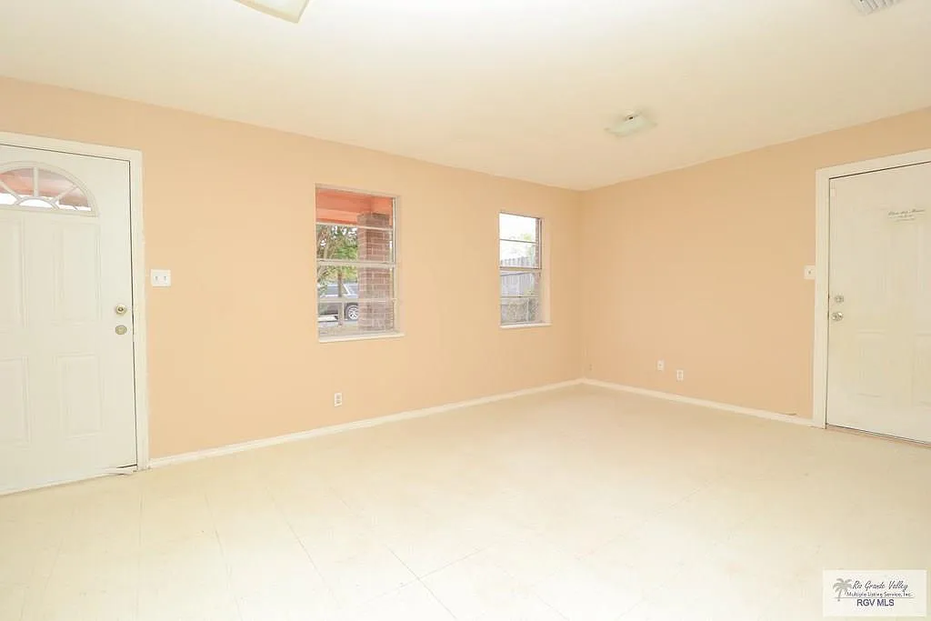 Building Photo - 6219 Tecate Dr