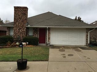 2203 Cedarcrest Dr, Carrollton, TX 75007