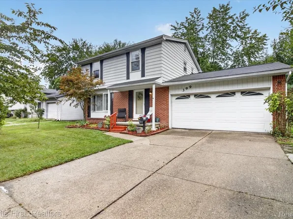 399 Surrey Hts, Westland, MI 48186