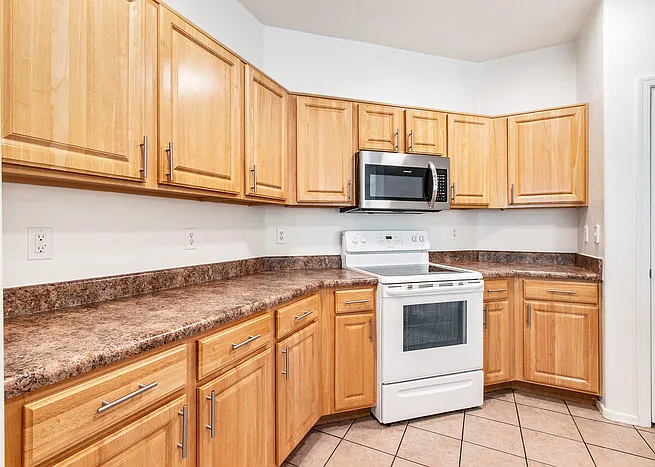 6694 S Avenida Santa Carolina — Photo 10