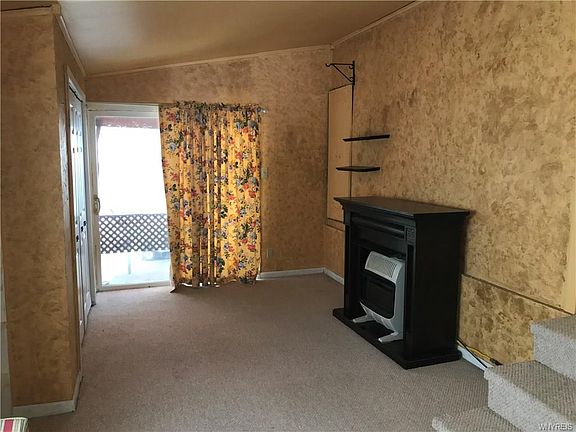 5th image of 105 Carefree Ln