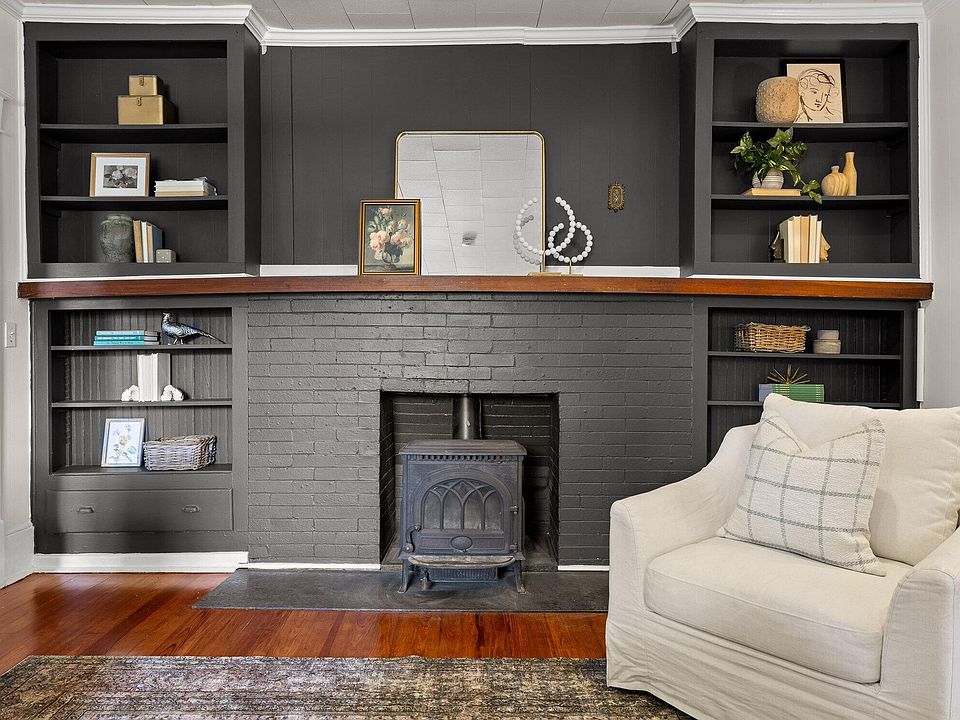 7th image of this home