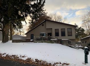 1502 Greenway St, La Porte, IN