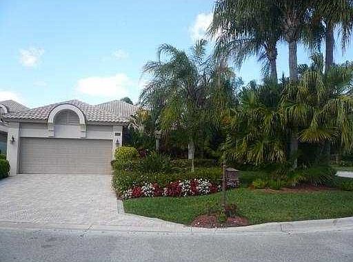 2nd image of 2415 NW 53rd St