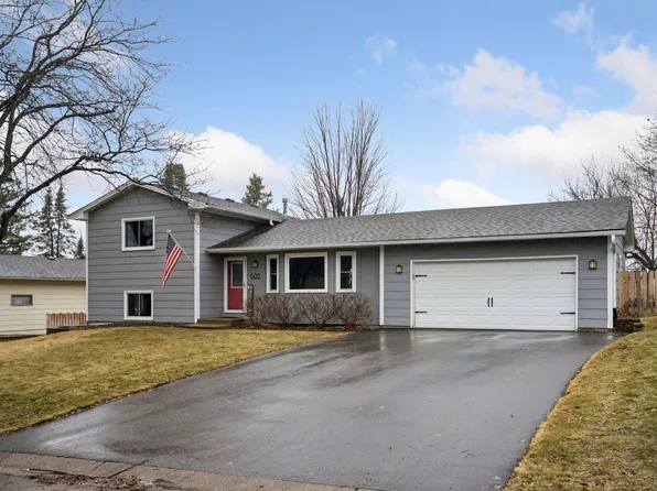608 Ridge Dr SE, Saint Michael, MN 55376