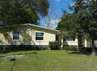 6027 Meadow Ln, Jacksonville, FL 32277