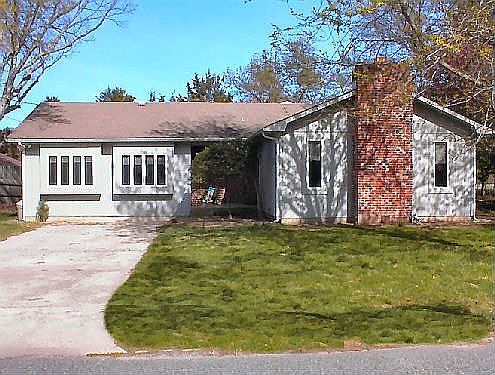 Two Blocks to The Deleware Bay.